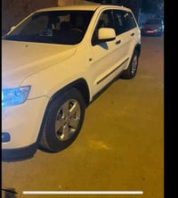 جيب موديل 12  مكفوله عام   مكان سياره بغداد   بسمي سياره  السعر 190  0...