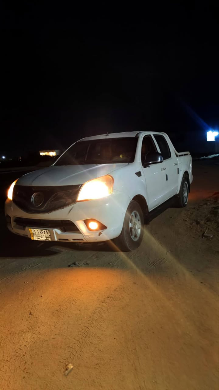 سلام عليكم
بيكم فتون2016
رقم المثنى
 سيارة كلش نضيفه
 محرك جديد قبل يومين من شاده
جام شغال محرك كير
 محرك خير من الله 
 سعره 65وبيه مجال
***********
