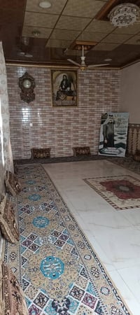 بيت للبيع مساحه ٢٣٠ متر ٣اغرف نوم صاله مطبخ ستقبال  حمامات داخل وخارج ...