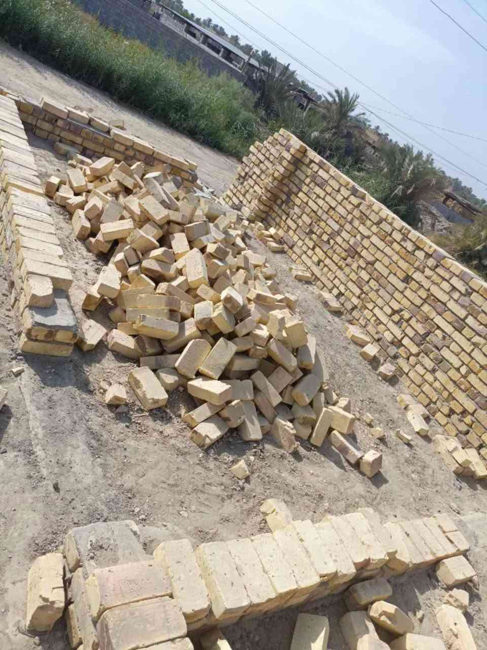 السلام عليكم
للبيع قطعه طابوا زراعي سند 25 مساحه 200 متر مع 8000 طابوكه كدام  العين بيهن مبنيات وبيهن بعدهن بوكس شغل درجه اولى وبتلو ملبوخ ومزفت ومدفونه وجاهزه  قريب حولي الجديد تقريب 150 متر خلف الدله قريب مجمع المصلاوي 

للاستفسار *********** وشراي بخدمته
