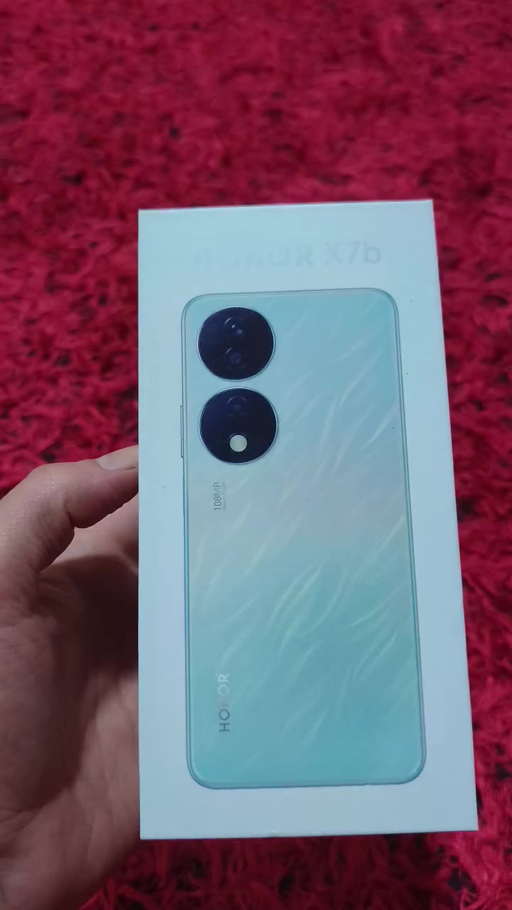 السلام عليكم ورحمة الله وبركاته 
الي يريد هدية للعيد شرط بالباكيت زيرو 
هونر X 7b
ذاكرة 256
الله يشهد بس الشاحنة مستخدمها بدون استخدام الكيبل 
باقي غراضو زيرو شرط مامستخدمة والدنيا رمضان 
السعر ١٧٠ الف 
مع كفرات هدية
المكان حي الحدباء سايدين الصورة
للتواصل ***********
