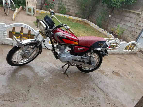 السلام عليكم مطور للبيع موديل 2019السعر 325وبي مجال منفيس موجود مكاني حمام العليل
