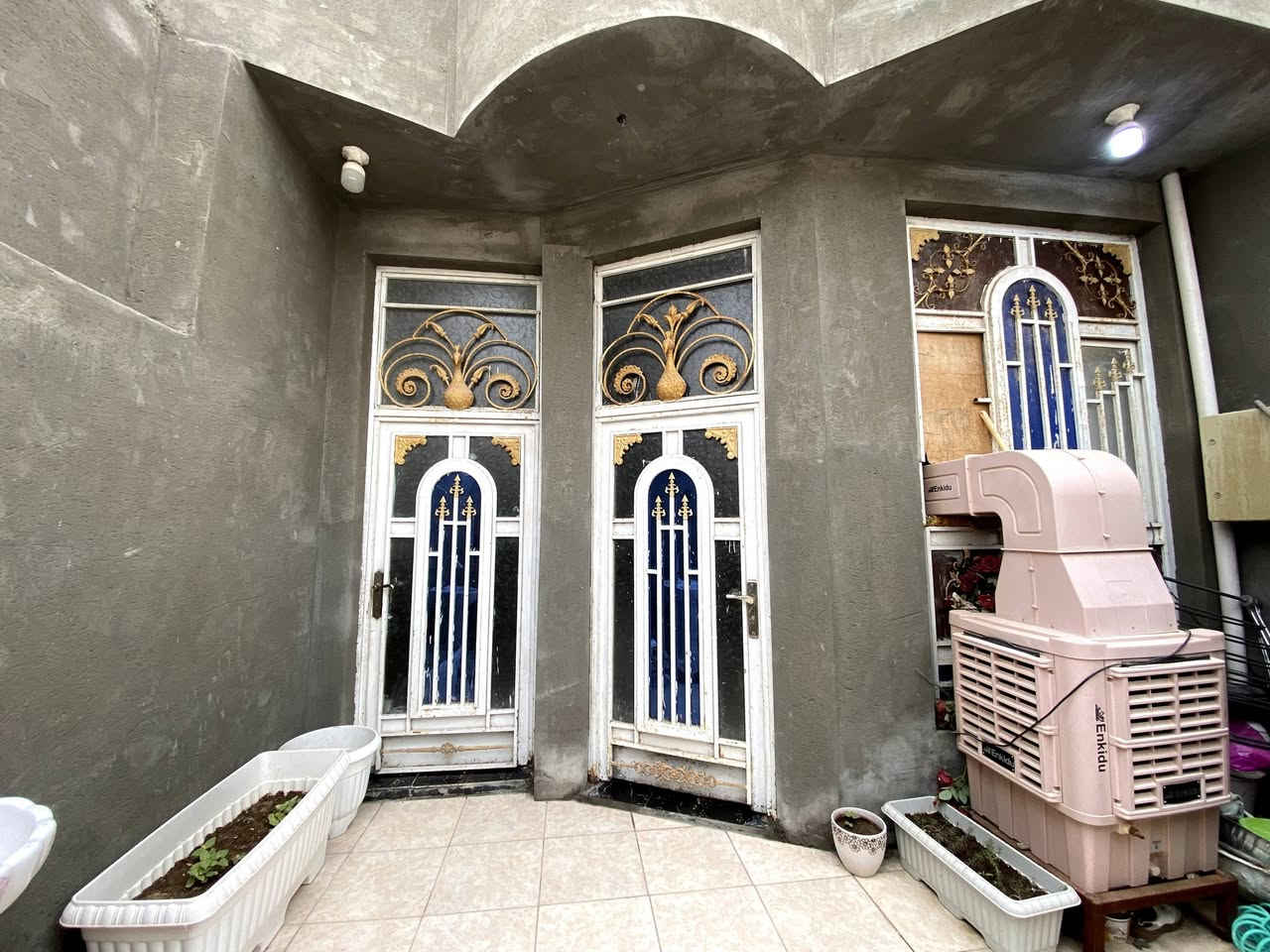 السلام عليكم
مشتمل ١٠٠ متر للبيع
زين القوس شارع ابو الفضل
خدمات كاملة
طابق واحد متكون من استقبال ومطبخ وهول وغرفة نوم
السطح شتايكر كامل وجاهز للسكن السعر ٦٨
للاستفسار الاتصال على الرقم
***********
