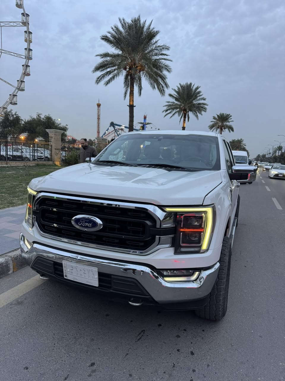 للبيع فورد  هايبرد F150 لاريات
موديل 21

رقم بغداد 

مواصفات. لاريت 

فول عدا لفتحه  

ضرر جاملغ و البنيد بدون اي دواخل 

حساسات  خلفية وامامية

 كير طرح 10نمر 

مكينه 3500 باور بوس

رادار 360درجه

كامرة 360 درجة

لايت  زنون Lad 

شاشات  ديجيتل  وكار بلي حجم كبير فول مواصفات 

قيادة ذاتيه و تحديد مسار واتو ستوب توقف ذاتي

كشنات تدفئة وتبريد 

منافذ كهربائية داخل السيارة 

ورمز دخول ابواب 

انارة محيطية 360 درجة 

باب كهرباء للبدي 

منافذ كهرباء 220 فولت و كذلك 110 فولت بكل مكان بالسيارة  منفذ بالبدي  

وضعيات القيادة اكثر من 7 انظمة ( جبلي و صحراوي و اقتصادي و طبيعي و سبورت و سلس و صخري و ممطر الخ...)

مكان السيارة بغداد حي الجامعة 

*********** 

 السعر 28000 الف
