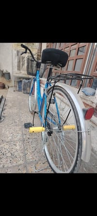 👋🏻 عندي بايسكل للبيع حجم 26 البايسكل نظيف و ما مستعمل قليل سعره 65 مكا...