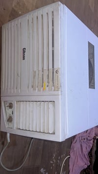 مكيف اخو الجديد مشتغل نص موسم سعره300  واتساب 07721461595
