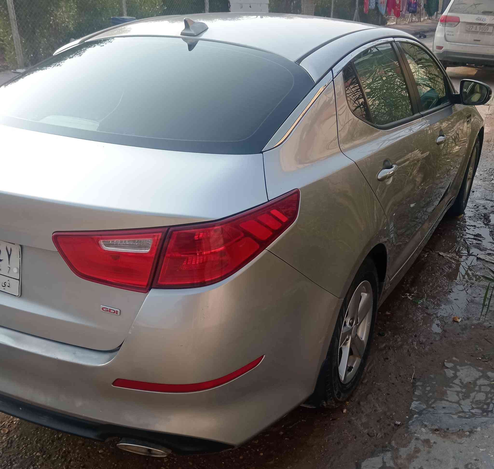 كيا اوبتما  امريكي ذي قار بأسمي.
حادثها طرف البنيد ومصبوغ وحاليا جارد البنيد.  والبقيه كفاله عامه السعر ١١٧ وبيها مجال مكاني الناصريه

وفحص سياره موجود بالصور ع حطتها رقم الهاتف ***********
