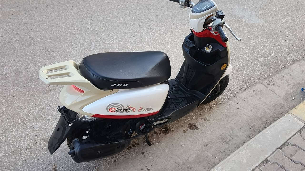 دراجه بوليسي حديث الون المميز طالعه 2025 الموديل الجديد مكينه ماكس دبل واحد المحرك مامفتوحه دراجه مابيه اي نقص نكر سلف لايت أشاير كلها شغاله عداد الكتروني وبيه شاحنه موبايل المكان كربلاء الرقم***********
