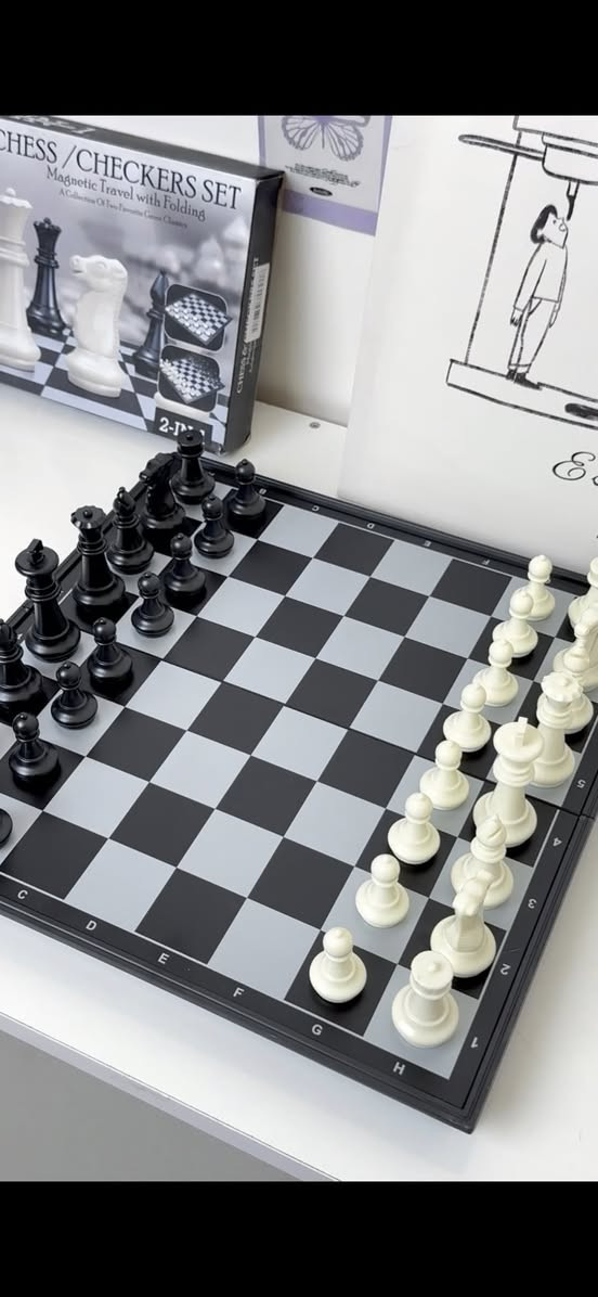 من رخصة الادمن /شطرنج سعره 26والتوصيل3الاف لكل محافظات العراق

♟️ لعبة الشطرنج المغناطيسية القابلة للطي

اختبر ذكاءك واستمتع بتحدي ممتع مع أصدقائك أو العائلة!

تصميم مغناطيسي يحافظ على ثبات القطع أثناء اللعب 🔥

يمكن طي الرقعة لتتحول إلى علبة أنيقة لتخزين القطع 🎁

تتوفر بلونين فاخرين (ذهبيفضي) أو (أبيضأسود).

والنسخة البيضاء والسوداء تأتي مع لعبة الداما لمتعة مزدوجة 🎯

لعبة فخمة تجمع بين الترفيه والتفكير الاستراتيجي في آنٍ واحد ✅


**إذا كنت صاحب هذا الإعلان وتريد حذفه لأي سبب، رجاءا أرسل رسالة إلى الدعم الفني**