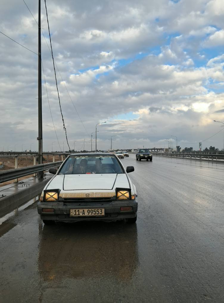 السلام عليكم هونده اكورد للبيع رقم بغداد السياره بعدها على وضع الشركه مملعوب بيه لا مناحيه الكير ولا المكينه دواخل جدد بس يرادله شويه ترتيب بسيط تخم تاير جديد السياره خير من الله عليها كزوز رياضي السياره فئه exr تجي عدادات شاشه ومن المعدودات بلعراق الي اجني من فئه exr  
كلشي شغال بيها بس بيها تلكيطات خياس بسيطه وبس  
مكان السياره بغداد السيديه  
رقمي *********** بغداد, العراق
