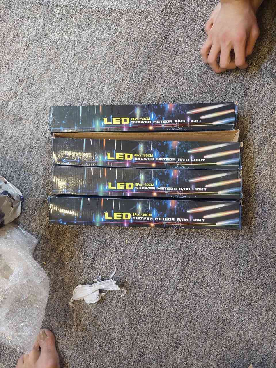 بضاعة DHL
تلسكوب للتخييم وللصيادين ومشاهدة المناظر متوفر قطعتين ومجموعة من النشرات الضوئية للبيت متوفر 8 قطع  وولدات حواض السمك متوفر 4قطع 
***********وات ساب.
