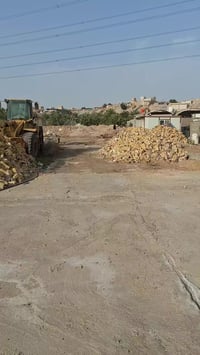 ارض للبيع مساحه ٢٧٠٠ متر وجيه ١٧  تبعد عن لامام علي ع.   كيلو     للإس...