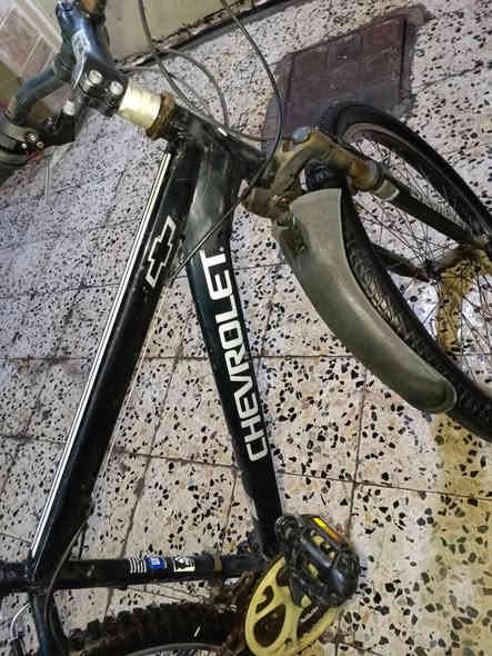 بايسكل شوفرليت للبيع
البايسكل كامل امكمل 
نضافه 95%
مكاني موصل حي الحدباء 
سعر100الف 
استفسار ***********
