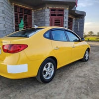 وعليكم النترا موديل 10 سياره جديده ومكفوله حادثه بس لبنيد فقط مصفره هي...