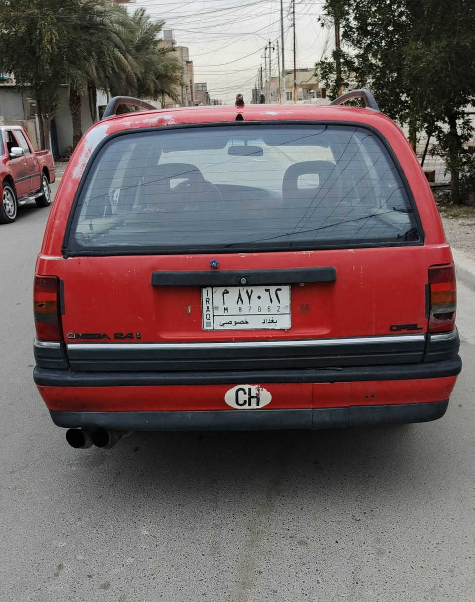 اوبل استيشن موديل 1993 بغداد كير اوتوماتيك عاطل ( الكير عاطل) محرك جديد السعر 25 ورقه عنوان بغداد حي العامل ***********
