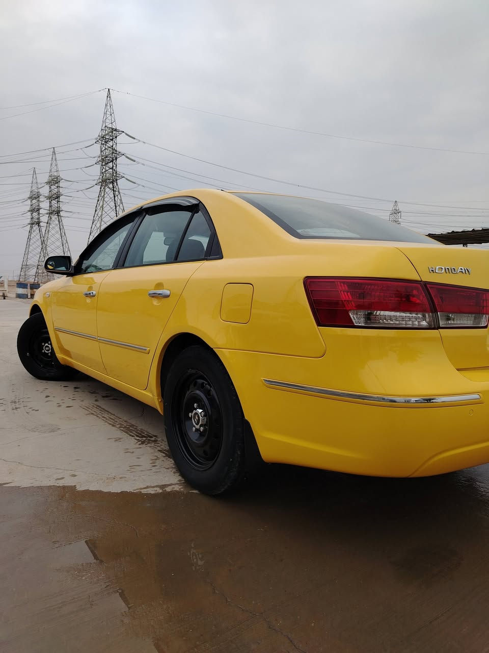 السلام عليكم من رخصة مدير الكروب المحترم سوناتا موديل 2010 سياره وارد كوري خط واحد بلاد مكينه 2000 /4/حساسات سياره جاهزه فول مواصفات عده فتحه السقف كشن جلد كشن كهرباء كشن تدفئه تبريد بيانو مري كهرباء شفط سياره جاهزه وخير من الله وباسمي شخصيا السعر 95 مجال قليل واسف على الاطاله تفاصيل أكثر اتصال على هذا الرقم ***********
