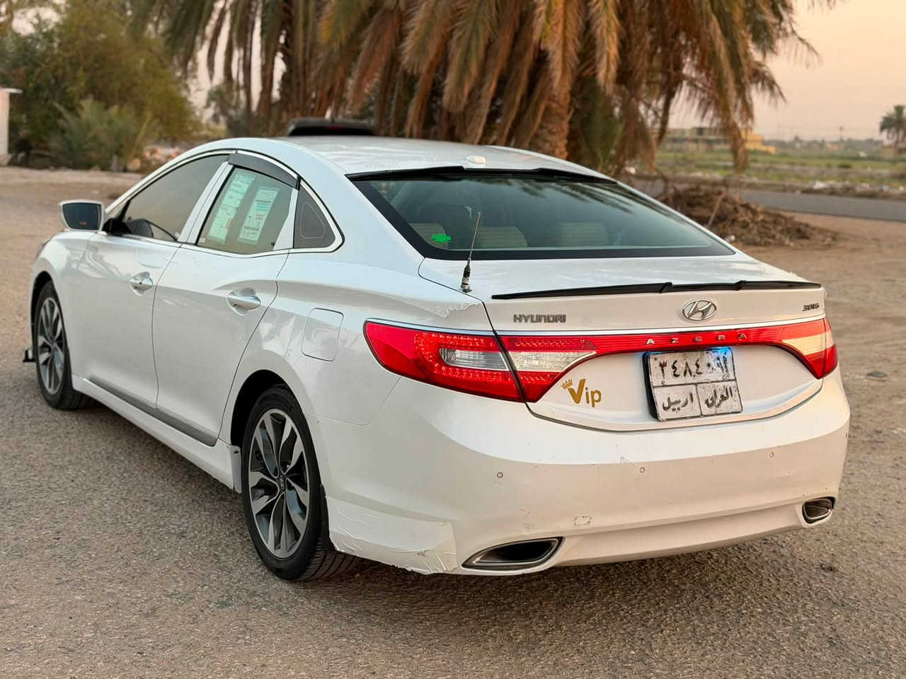 السلام عليكم 🌹
للبيع هيونداي ازيرا 2013 رقم اربيل تحويل او وكاله 
حسب رغبتك .

السياره وارد خليجي مكفوله كفاله عامه بيه بارد بسيط والسونار مرفق بالمنشور .

السياره فول مواصفات عدا الفتحه.

بصمه&حساس & محرك 6 سلندر 3.0 & زنون& بردات جانبيه وخلفيه & مري شفط 

السياره جاهزه گير ومحرك وتخم تاير وحداديه وتبريد ❄️

السعر /125$ 
***********
