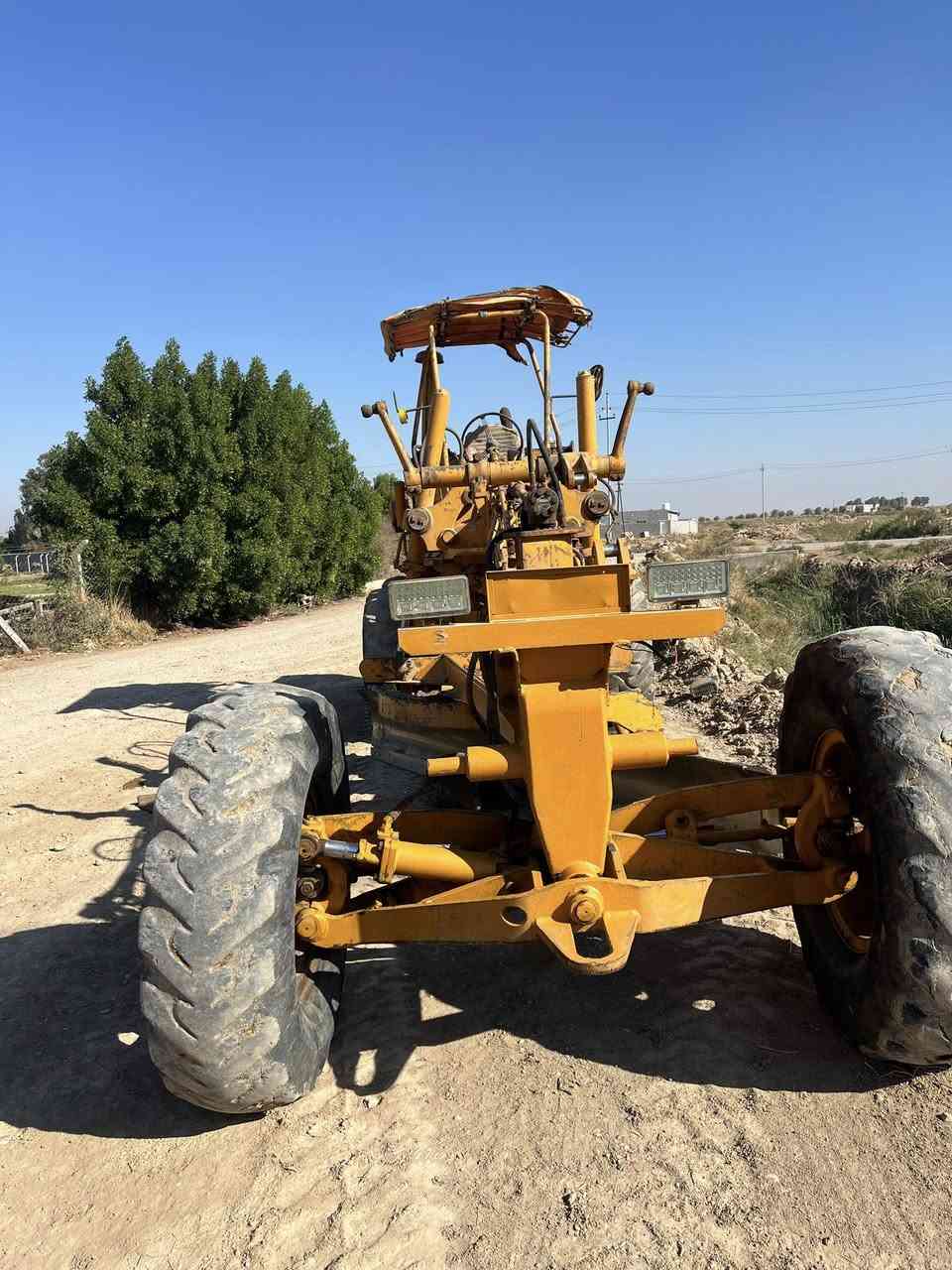 للبيع كوماتسو ٣٧ بدون واسط الدبوني 
***********
