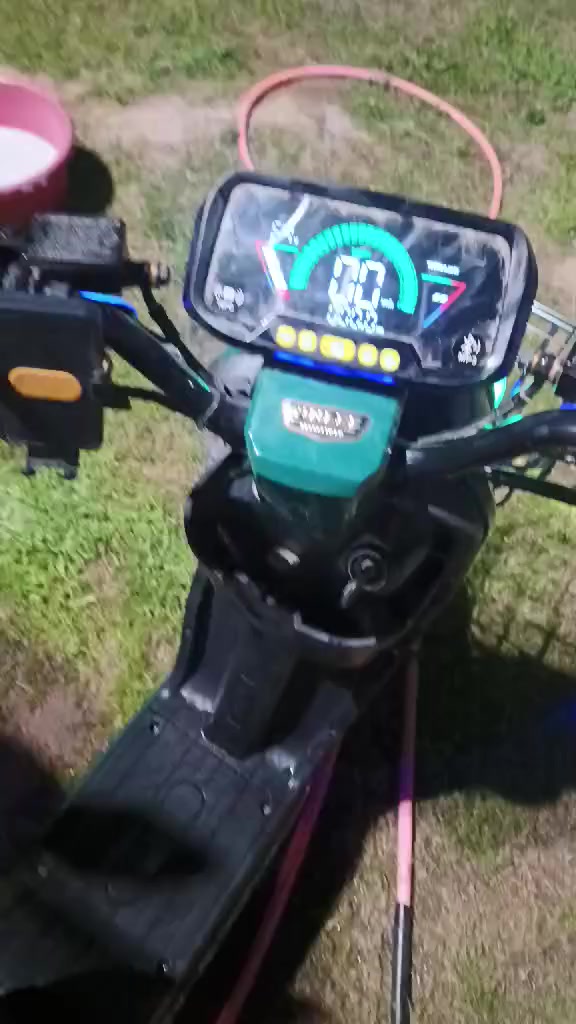 السلام عليكم
موطور شحن للبيع R9

جديد مستخدمه شهر ونص 

ماناقصو شي ولا مبدل بي شي

محتاج وجاي ابيعو السعر 480بي مجال شي قليل مكاني الخضرانيه متواجد خاص


**إذا كنت صاحب هذا الإعلان وتريد حذفه لأي سبب، رجاءا أرسل رسالة إلى الدعم الفني**