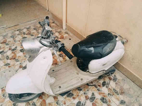 دراجه عبدالحليم للبيع خير من الله محرك نضيف باتري جديد نكرة سلف كابريتر بلادي للبيع 
سعر 225 بي مجال قليل 
مكان كركوك حي عدن 
للاستفسار الاتصال على الرقم التالي *********** كركوك
