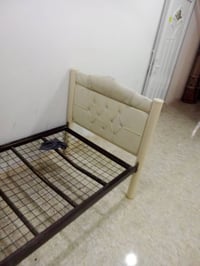 سرير • أثاث نوم • ديكور بيت