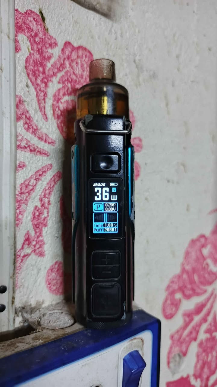 سلام عليكم فيب نركيلة لبيع السعر 30 كربلاء *********** Singapore
