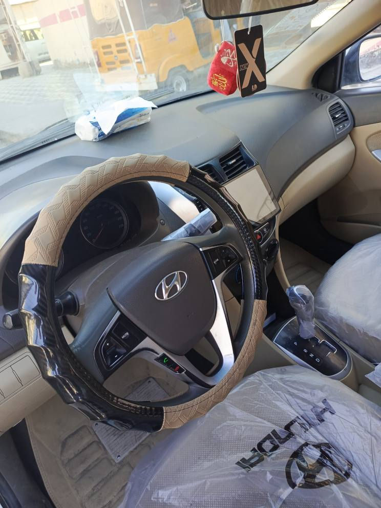 هونداي اكسنت ٢٠١١ فول تحكمات شاشه كبيره سلايد طكتين تبريد ثلج كير محرك ١٦٠٠ مكفول بيها قطع صبغ ابيع حزام حداديه تخم تاير للبيع او مراوس بسياره عاليه بغداد, العراق


**إذا كنت صاحب هذا الإعلان وتريد حذفه لأي سبب، رجاءا أرسل رسالة إلى الدعم الفني**