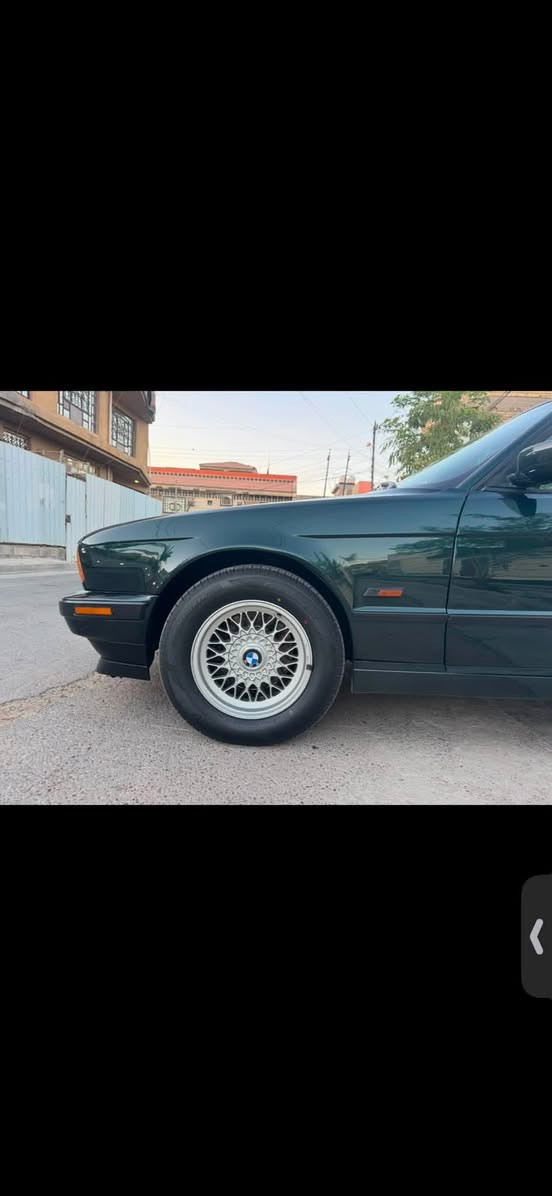 525iالماني* 🇩🇪

 الهم صلى على محمد والً محمد🧿
BMW 525 مسكر فانوس🥇
مكينة وكير 🆕 خير من الله 

1-سلايت روف 3💎

2 -أربعه جام كهرباء ⚡️ 

3-موديل سياره 1991اصل وفصل

4-رقم جديد انكليزي  وسنويه باسمي😇

5 -تبريد ثلج ❄️ حماوه جوة نص بشعرة لبي ام معروف بعد 

6-غرفه جلد ابيض  مع بطاين ابواب 🤍🤍

7-ايرباكات سلميه بالدشبول وبالدركه 🎈 

8-سياره بدون اي ضرر لاكص ولا ضربه فقط 
صبغ جماليه ومكفولة من شرعيات💎

9-لون اخضر زيتوني💚 غير محدد

10-كهربائيات كلهة شغالة بلادي  ✅

11-سنتر لوك شغال بلادي 🔐

12- ضفيرة بلادية زلغ مابيهة وماكو اي جطل 

13-باتري جديد 🔋+تخم تاير جديد 

14-بردة خلفية 📜كهرباء 

15-سيارة متعوب عليهة ب معنى الكلمة 

16-كلشي اكو بالسوگ حتا ب20 ورقة
لمو شراي لا تواعد جذب وتخليني  
احذف المنشور رجآ…. 

17-السعر 83 وبيهة مجال

رقم الهاتف ☎️***********

الموقع 📍بغداد الزعفرانية 👉
