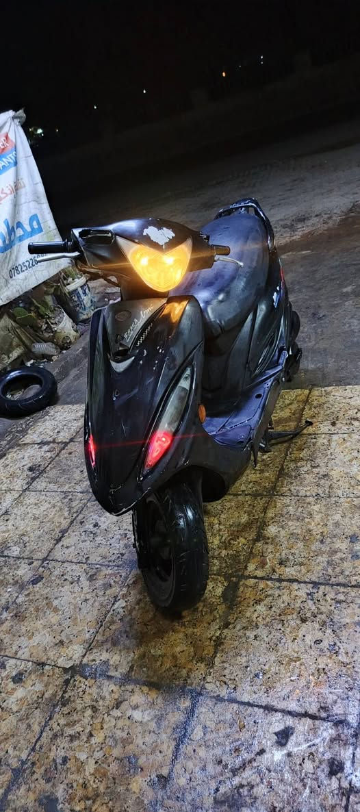 كامكو للبيع مناقصه برغي🔩 مكينته مكفوله ودراجه تخبل سعره 350 مكاني ديوانية قضاء الشامية ***********
