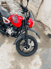 السلام عليكم دراجه بوكسر موديل2023 المكان بغداد الحسينيه الراشديه السعر2350 ما متواجد على الفيس الرقم***********
