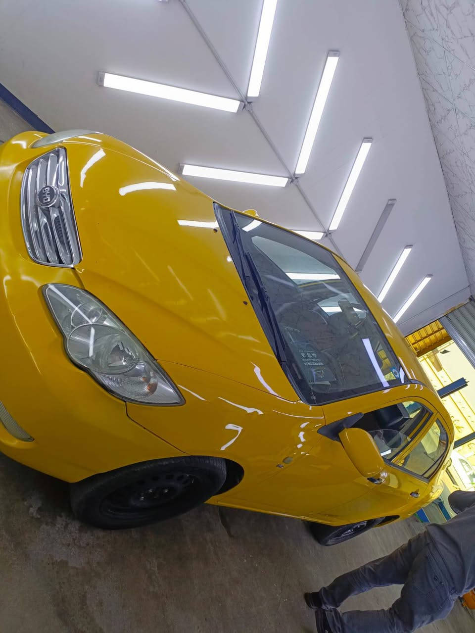 سلام عليكم بي وادي موديل 2019 سيارة نضيفة كير مكينة مكفولات حدادية مامي وخلفي عله وضع شركة تبريد ثلج سعر 73منضومه غاز المكان  بغداد زعفرانية اللاستفسار ع هاذه  رقم اللانتصال ***********
