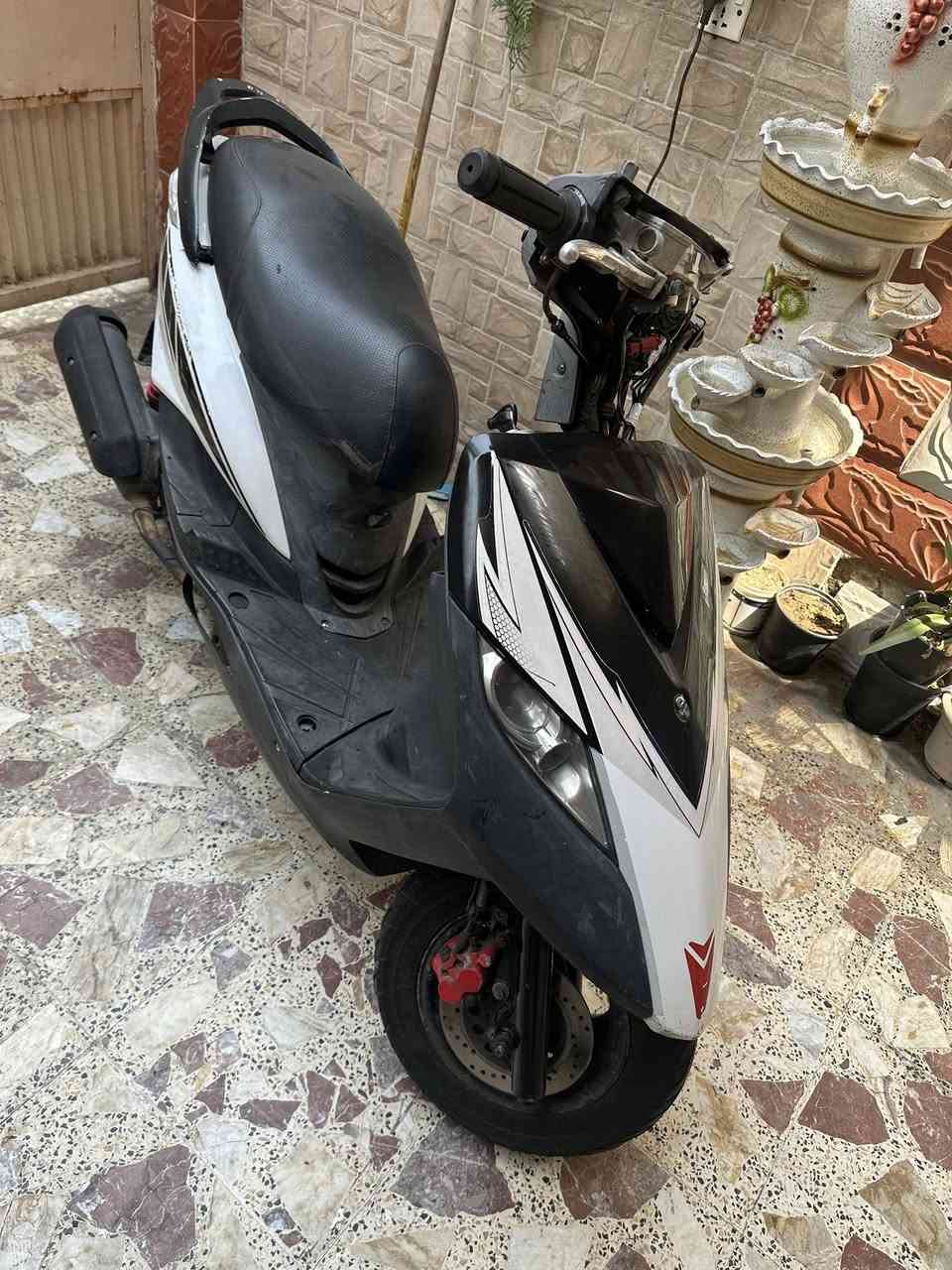 ثعلب 140 كابريتر 
دراجه بلاديه كلها كفرات مختمه مكفوله من الفتح الوجه ولايت موجود 
مرااوس مع سكنس 140 نثيه كون هم بلاديه
مكاني البنوك


**إذا كنت صاحب هذا الإعلان وتريد حذفه لأي سبب، رجاءا أرسل رسالة إلى الدعم الفني**