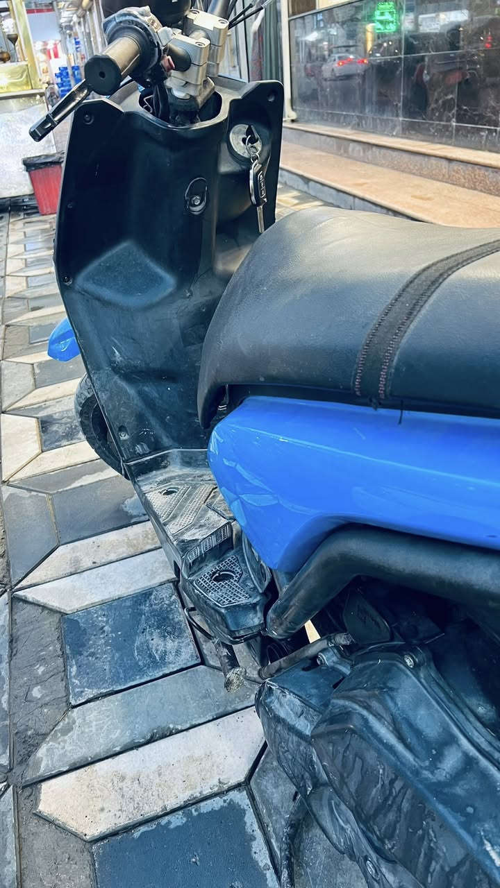 سكنس جبلي بلادية2014 نضيفه بك لايت R6 بيها دبل دمام صوته يرج الشارع مكاني بغداد المشتل السعر 970 قفل مستعجل ***********
