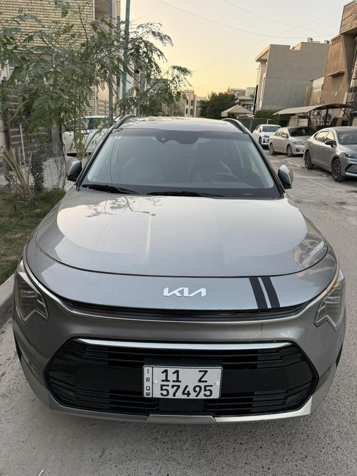 كيا نيرو 2023 هايبرد
ماشيه 46 الف كيلو. 
فول مواصفات. 
فتحه. 
كشنات تدفئه تبريد 
جنطه كهرباء. 
جلد. 
فول الفول. 
***********
بغداد اليرموك.
