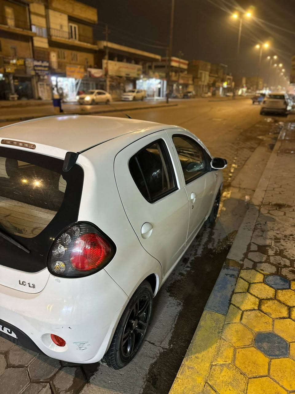 باندا رقم انكليزي بغداد كفاله عامه ماشيه ٤٨ لابارد ولا رصعات سعرها 46 غير متواجد علفيس هاذا الرقم اتصلو  صاحبها ***********
