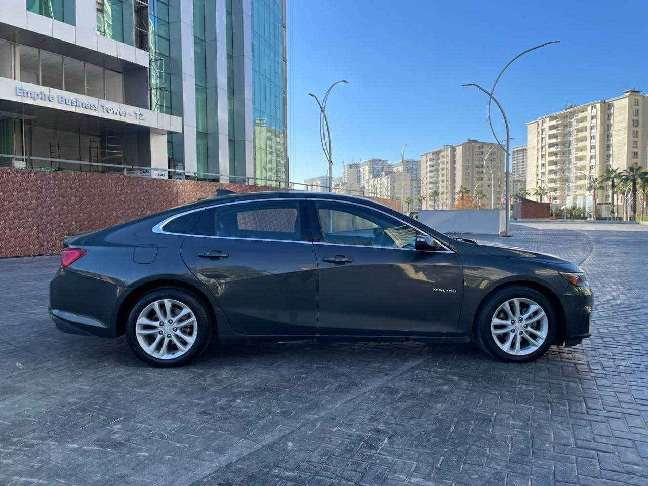 ریکلامی تایبەت////
مالیبۆ  مۆدێل 2017 بۆ فرۆشتن.
نیو مواسە فات
بەشەرتی گێر ومەکینە 
تەبریدو ھەموگیانی بەشەرت
رەقە می نوێیە  4تایەی نوێیەسەیەرەکی زۆ جوانە2پارچه لای سە کنى ھەیە
نرخی 98 گەڵاو معامەلە.
ژمارەی خاوەن کاڵا *********** أربيل, العراق
