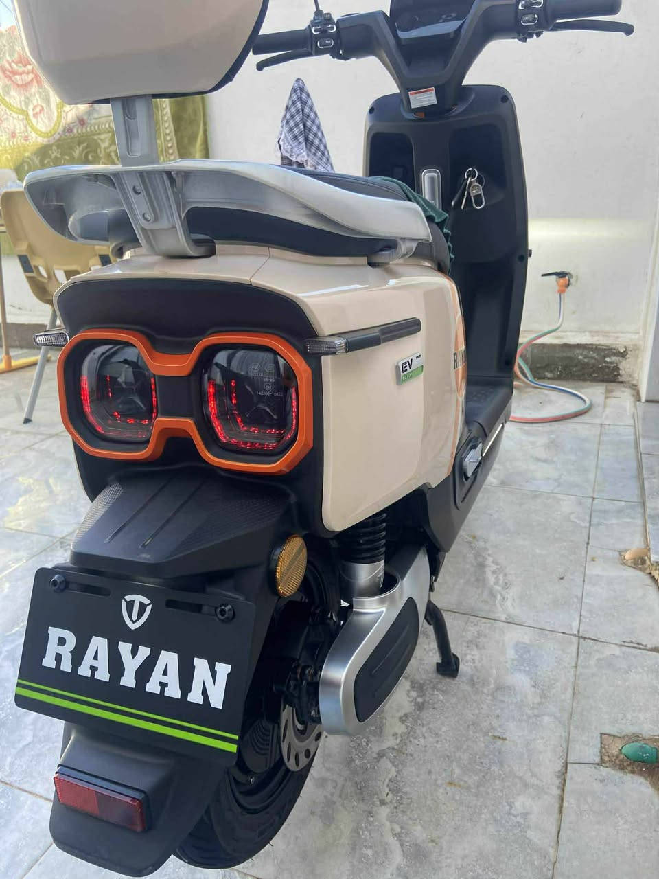 درجة ريان
مستخدم قليل نظيف جدا
750 الف
کرکوك رحیم آوە
*********** واتساب
