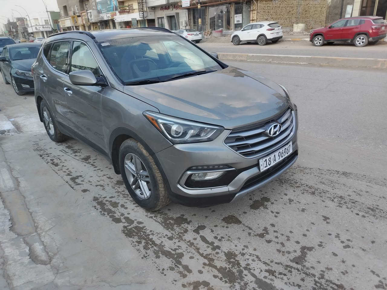 سنتافي وارد امريكي موديل ٢٠١٧ فور ويل محرك ٤ سلندر مامفتوح ماشية ٩٤الف بيها صبغ خشم بنيد بدون تبديل رقم بابل باسمي. العنوان الديوانية *********** السعر ١٤٨
