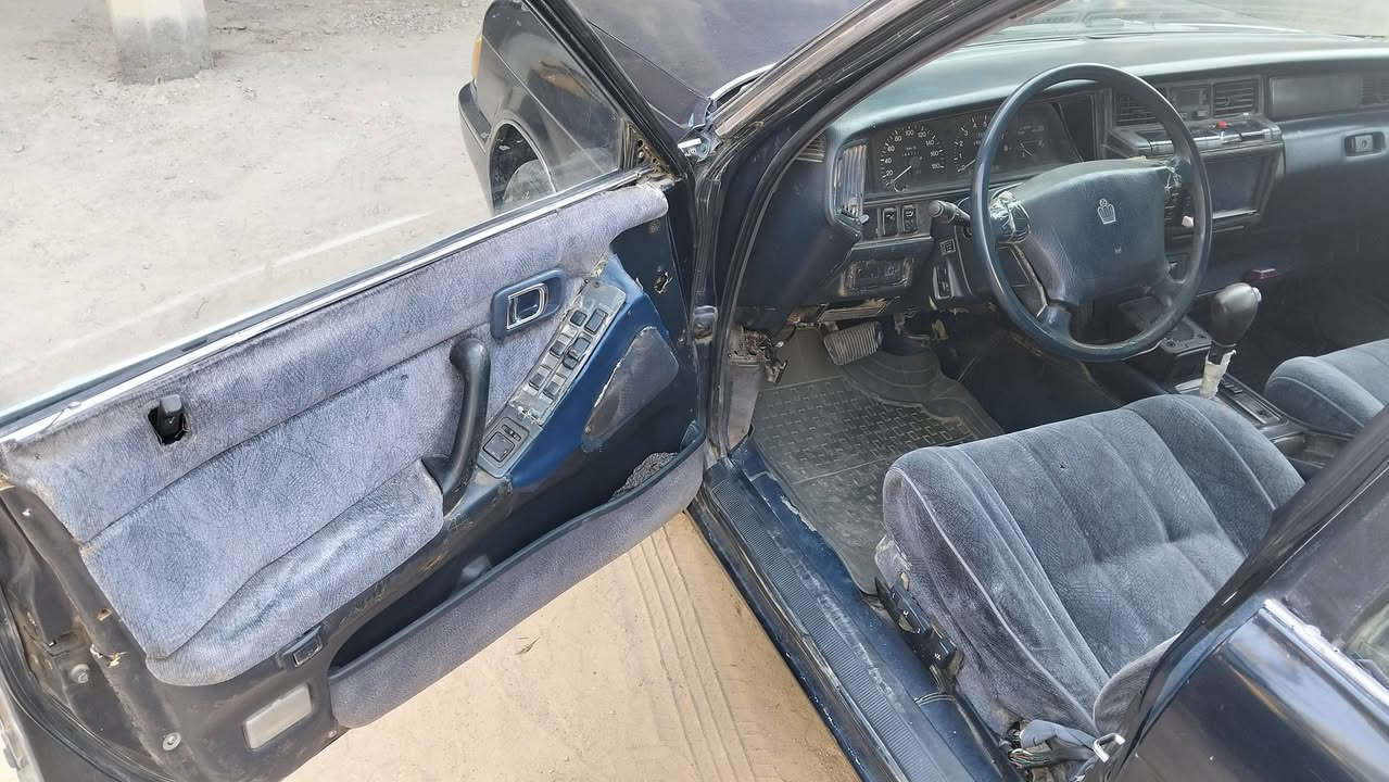 السلام عليكم ورحمة ارنب للبيع موديل 2000 سياره بسمي مكينة او گير لاتنقيص ولا تئخير ولاصوت تبريد شغال مصبوغة عام حداديه سياره جاهزه السعر 51 اوبيه مجال العنوان ذي قار سوق الشيوخ رقم الهاتف ***********
