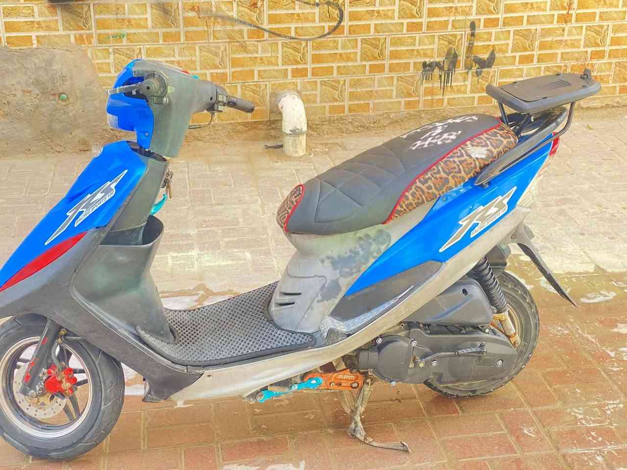 السلام عليكم
ماكس عدله للبيع الدراجه مزوده من الطول للطول وياله نجمه تأيرات جلاتين شيال مشمشي سبايدر يدات بانزين صالنصه fmقبق فلاوين قطره دهن شوته اربع ولفات اشاير اربع ولفات كشن اربع ولفات وبعد اكو  نواعم المكينه 55شلعه ومعدل طياره شرط ومكينته تخبل المكان ديوانيه قضاء عفك السعر خاص


**إذا كنت صاحب هذا الإعلان وتريد حذفه لأي سبب، رجاءا أرسل رسالة إلى الدعم الفني**