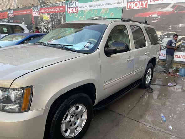 تاهو خليجي ادوات بدون كص
دخول كويت دخول جديد موديل 2010 مكفولة من السرقة والعشاير 
كير ومكينة شرط الفحص مكفولات
تبريد شغال كلشي شغال بالسيارة تخم تاير جديد باتري جديد جاهزة من كلشي 
رقم شاغر بليت فقط
تقرير فحص موجود بالصور 
السعر 95 وبيها مجال للشراي. رقم الهاتف ***********
