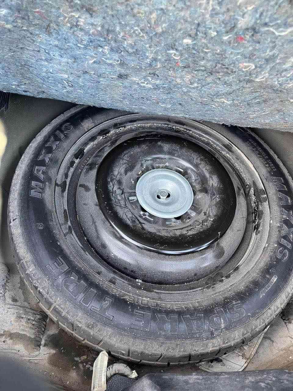 .                               بِسْمِ اللهِ الرَّحْمَنِ الرَّحِيْم
فۆرد ڤیوژن SEL : مۆدێل 2011

مواصفات SEL ، ناوزەرد ، فۆرمیکا ، داشبول ٧ رەنگ 
کوشن جلد و کوشن هيتەرکوشن کارەبا ، بالی سەرسنوق بیلادی ، کۆدی دەرگا ، سیدی بۆکس ، بێ ناوگرتن بێ ئێرباگ
شەریکە شەغال 115 میل رۆشتوە گێرومەکینە بەشەرت نەکراوەتەوە تەبرید سەکن و سەیاق جیایە AC.   ACMAX رەسمی سۆنەریم داناوە سەرقەوسی دوواوە لای سەیاق کەمیک بۆیاخە ئێڕباگی نەتەقیوە سەنەوی تازەیە تا٢٠٣٠ گێڕ و مەکینە و تەبرید و بەناوکردن و غرامە هەمووی بەشەرت
نرخ : ٩٣ وەرەقە

ژمارەی خاوەنی سەیارە☎️ *********** 
واتس ئەپی لەسەرە السليمانية, العراق
