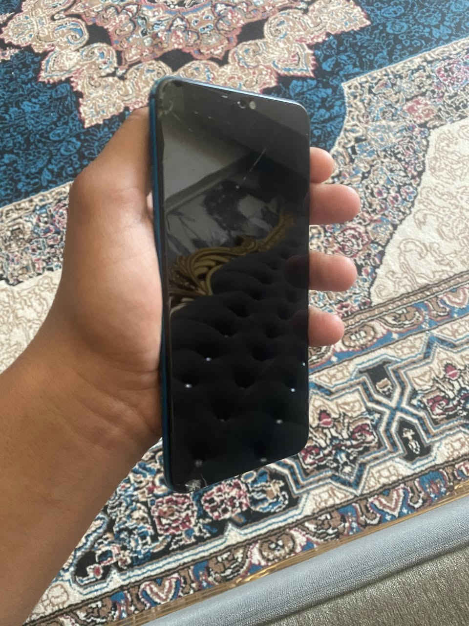 السلام عليكم للبيع جهاز ذاكره 128 كله شغال بسعر مناسب 30 الف وبي مجال بسيط للاستفسار ***********
