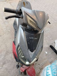دراجة شحن • ٦ بطاريات • البطاريات تعبانه