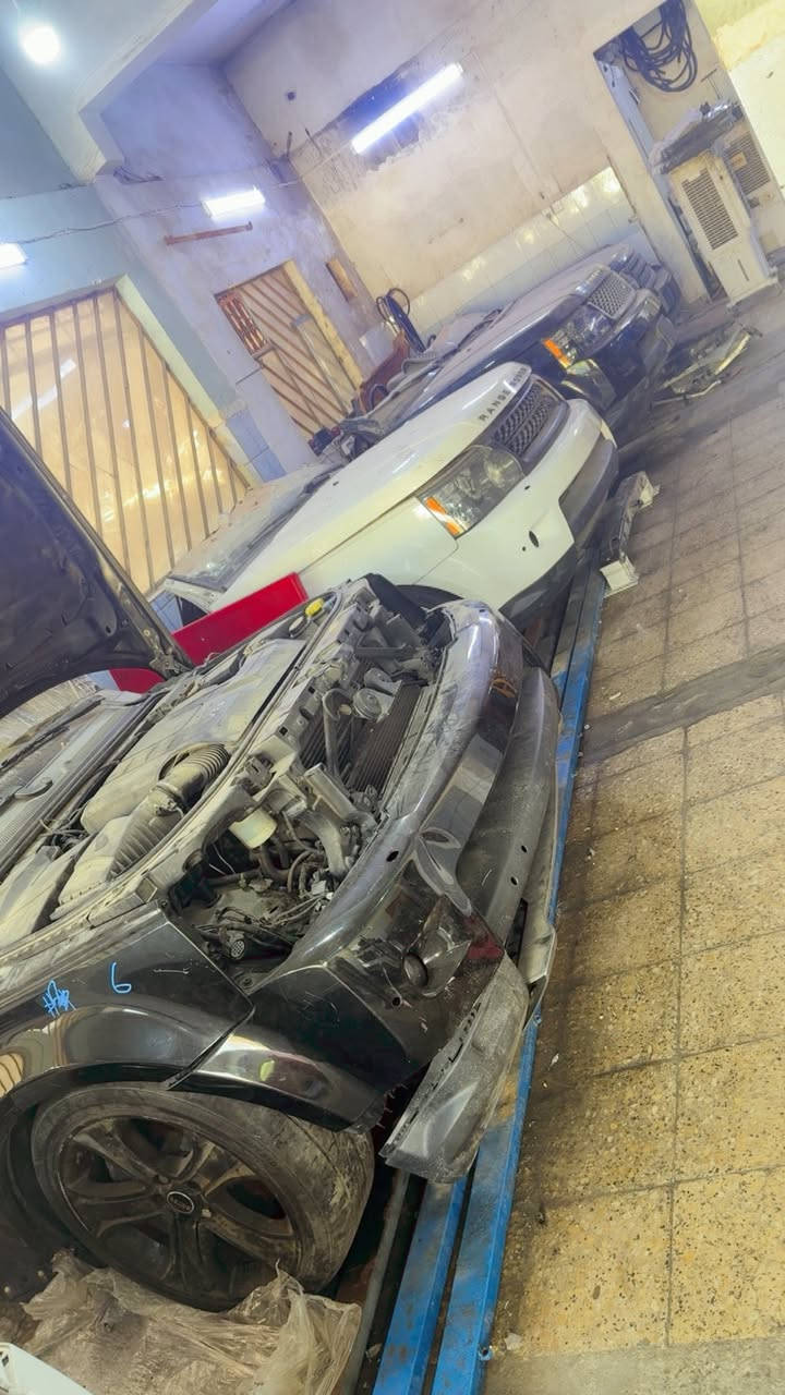 قبل لا تشتري قطعة تجارية وتخاطر بسيارتك... اقرأ هذا الكلام.🚨
إذا عندك Range Rover فأنت تعرف هاي سيارة مو عادية، كل حساس، كل كمبيوتر، كل قطعة بيها محسوبة بدقة.

القطعة التجارية ممكن توقّر مبلغ بسيط اليوم...

بس باجر تدفع أضعافه أعطال، لمبة محرك، مشاكل كهرباء، برمجة ترجع تعيدها من جديد.

إحنا نوفر قطع أصلية حقيقية لرانج روفر

فحص قبل البيع ✅

مطابقة رقم الشاصي ✅

وضمان على القطعة🚨

لأن ببساطة...

الأصلي يبقى أصلي

تعامل ويانه مرة وحدة صح، وترتاح فترة طويلة.

قتك أهم من أي بيعة، وسمعتنا هي رأس مالنا.

Fahad SV🔥

***********
