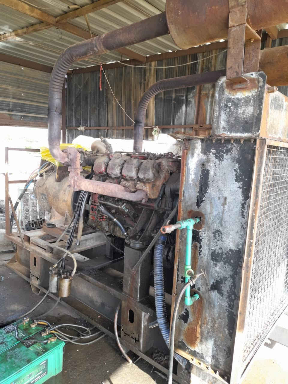 السلام عليكم
مولد دايو ٨ سلندر استندر لا تنقيص ولا تبخير ضغط الدهن 5تستقر ع 3جاهزه وشغاله 
اذا اكو مراوس بدايو 10سلندر اراوس 
مكانهه الانبار /الخالديه 
سعر ٦٥
***********
