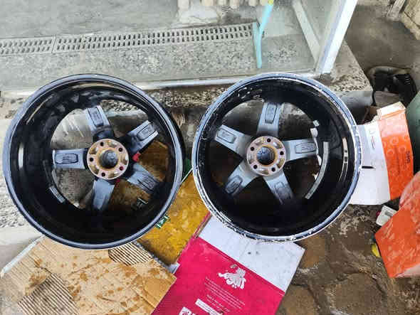 زوج ويلد حجم 20 للبيع او مراوس مكاني كربلاء اطوريج
***********
