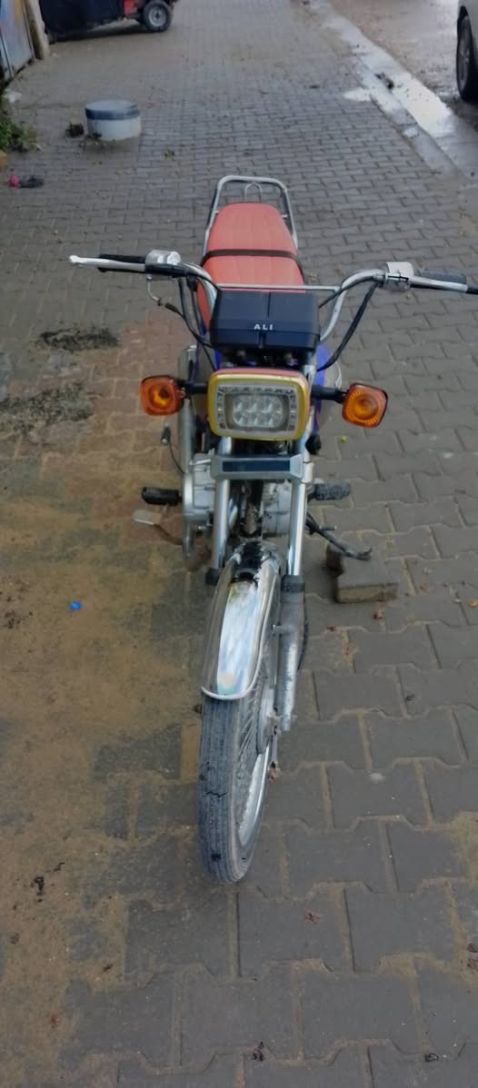 رالسلام عليكم تايكر 4كير نضيفه كهربايات كلهاا شغاله
 اوراق كامله اصوليه مكاني محموديه سعر 450وبيهاا مجال ***********بي واتساب
