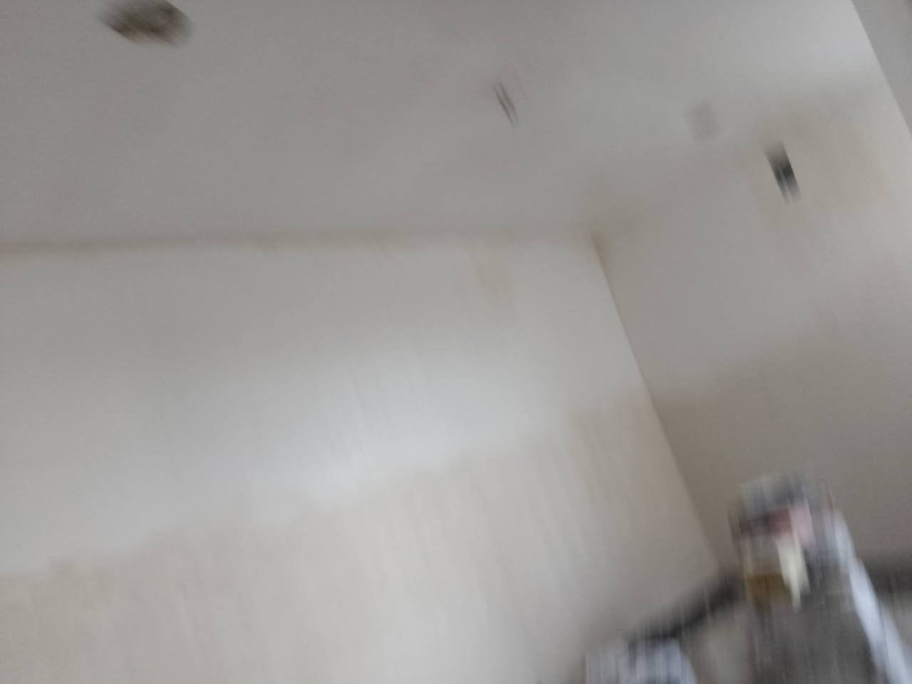 السلام عليكم خلفة لبخ متفرق حاليا الاستفسار ع الرقم ***********
