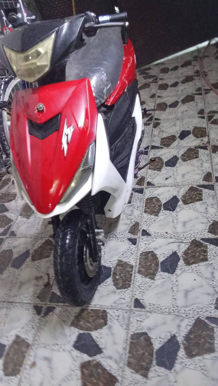 السلام عليكم ماكس Fs مكينه ماكس لا نضوح ولا تبخير كهربائيات شغاله مكان بغداد الشعب ***********
